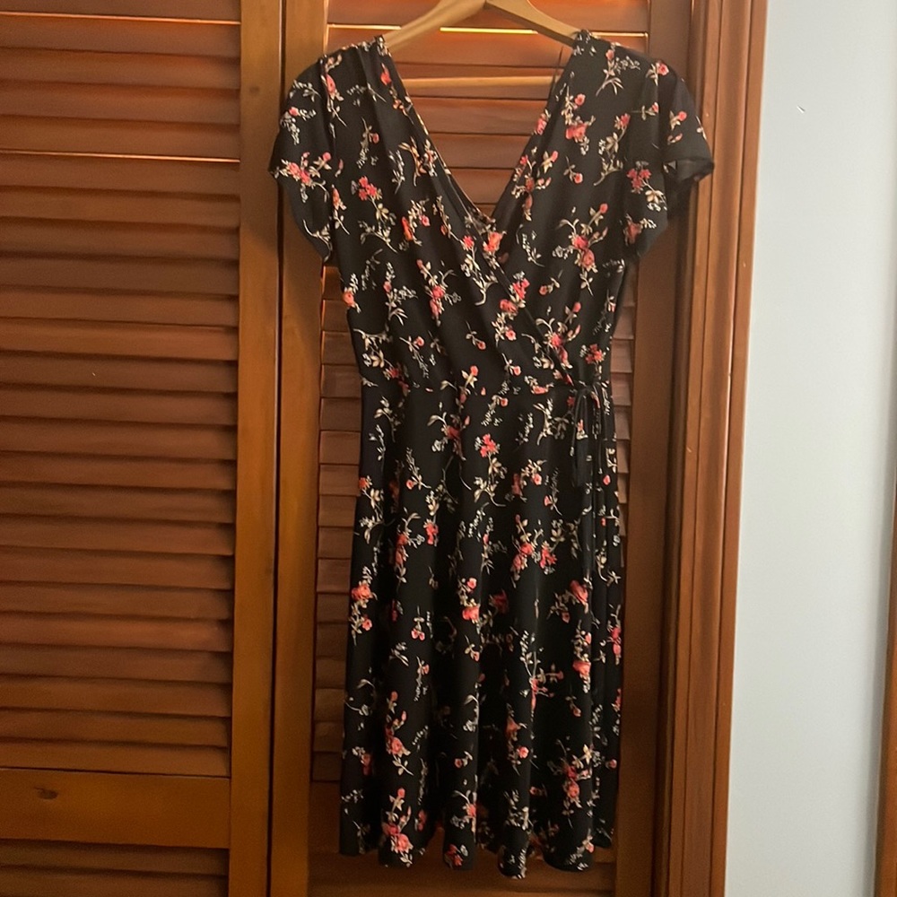 Women’s Floral Dress- XS